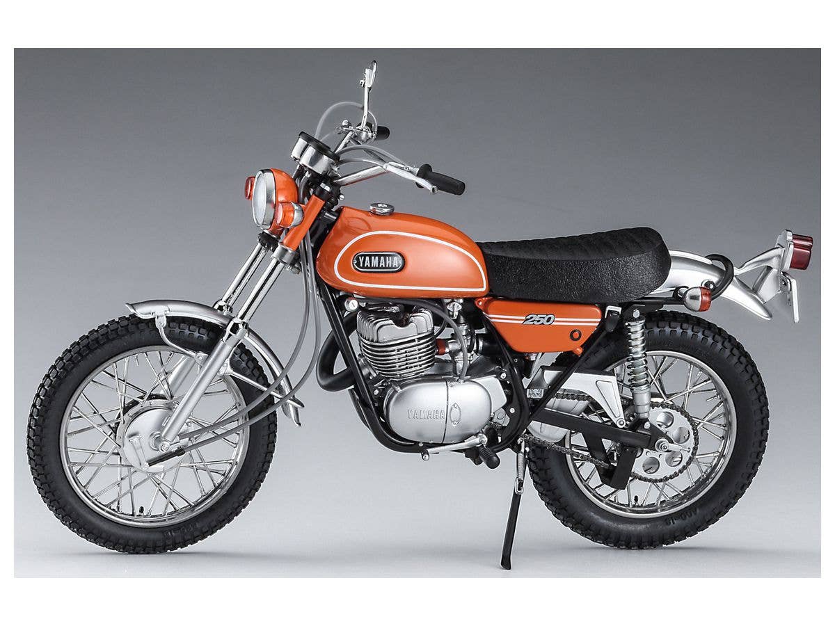 Hasegawa 1/10 Yamaha Enduro DT250 "Mandarin Orange" | 4967834523296