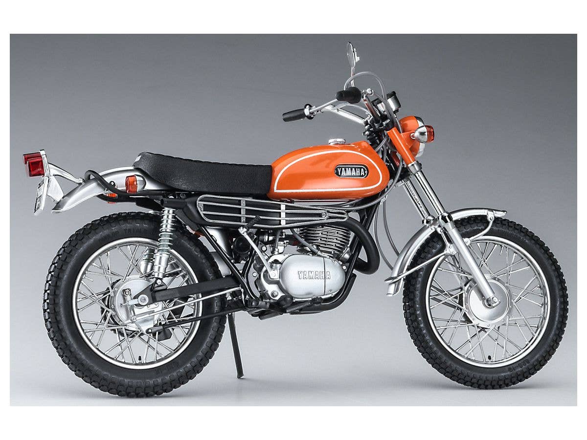 Hasegawa 1/10 Yamaha Enduro DT250 "Mandarin Orange" | 4967834523296