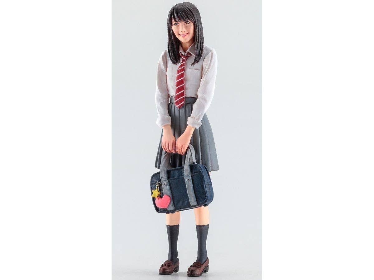 Hasegawa 1/24 MINI COOPER S COUNTRYMAN ALL4 w/SCHOOL GIRL’S FIGURE | 4967834523593