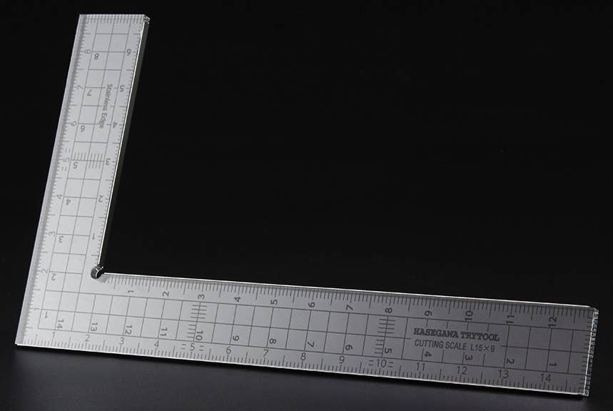 Hasegawa CUTTING SCALE (L Type / Stainless Edge) (size: 15cm x 9 cm) (TT115) | 4967834716155