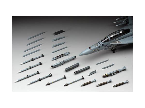 Hasegawa [X48-17] 1:48 AIRCRAFT WEAPONS E : U.S. AIR-TO-AIR MISSILES & TARGET PODS | 4967834361171