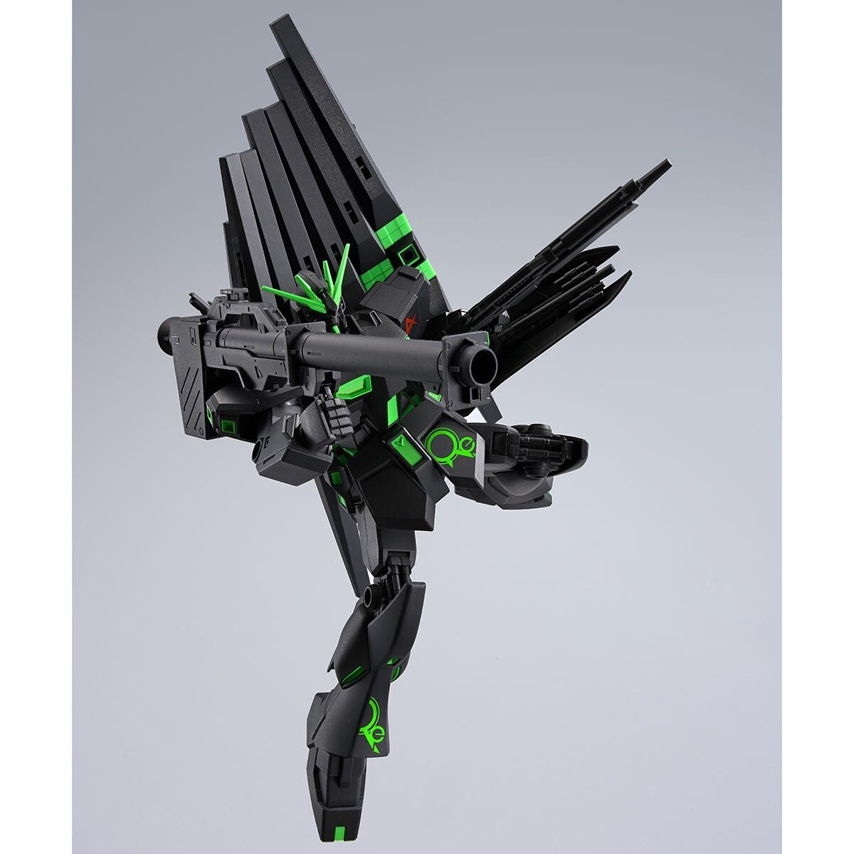 P-Bandai Entry Grade 1/144 Nu Gundam &fin Funnel [Recirculation Color/Neon Green] Paperless