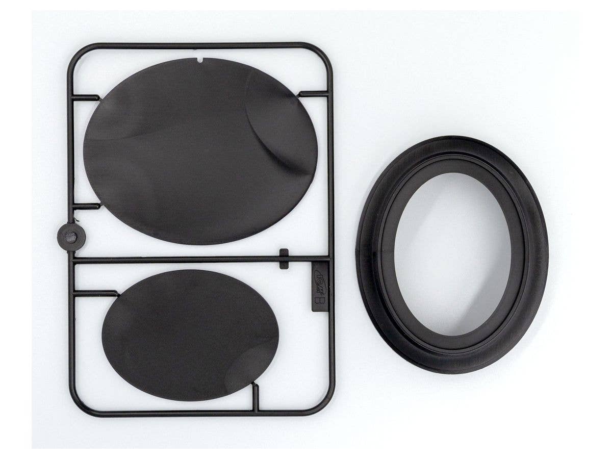 ICM 1/16 Wight Figure Kit | 4823044406210