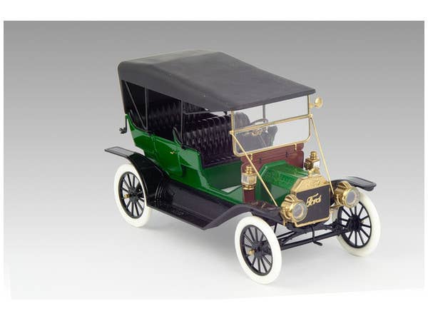 ICM 1/24 Model T 1911 Touring, American Passenger Car | 4823044403127