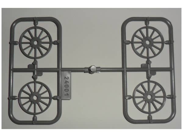 ICM 1/24 Model T 1911 Touring, American Passenger Car | 4823044403127