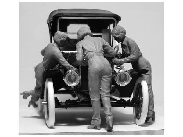 ICM 1/24 American mechanics (1910s) (3 figures) | 4823044404735