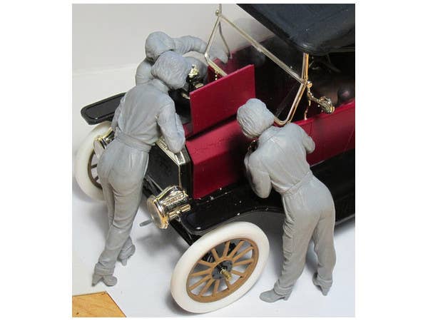 ICM 1/24 American mechanics (1910s) (3 figures) | 4823044404735