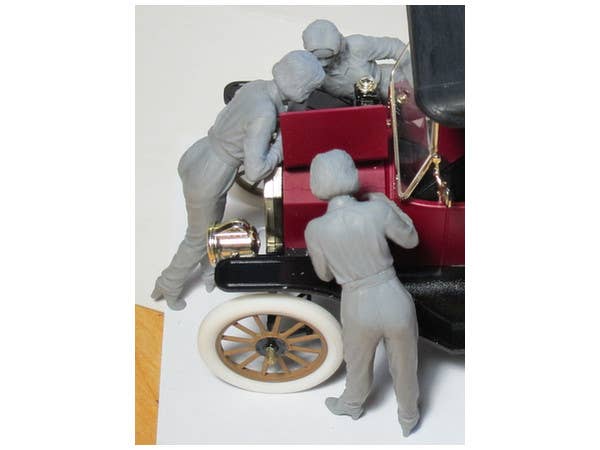 ICM 1/24 American mechanics (1910s) (3 figures) | 4823044404735