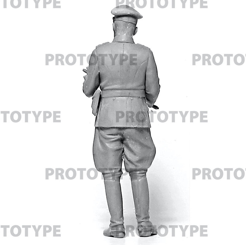 ICM 1/24 WWII German Staff Personnel (100% new molds), Figure