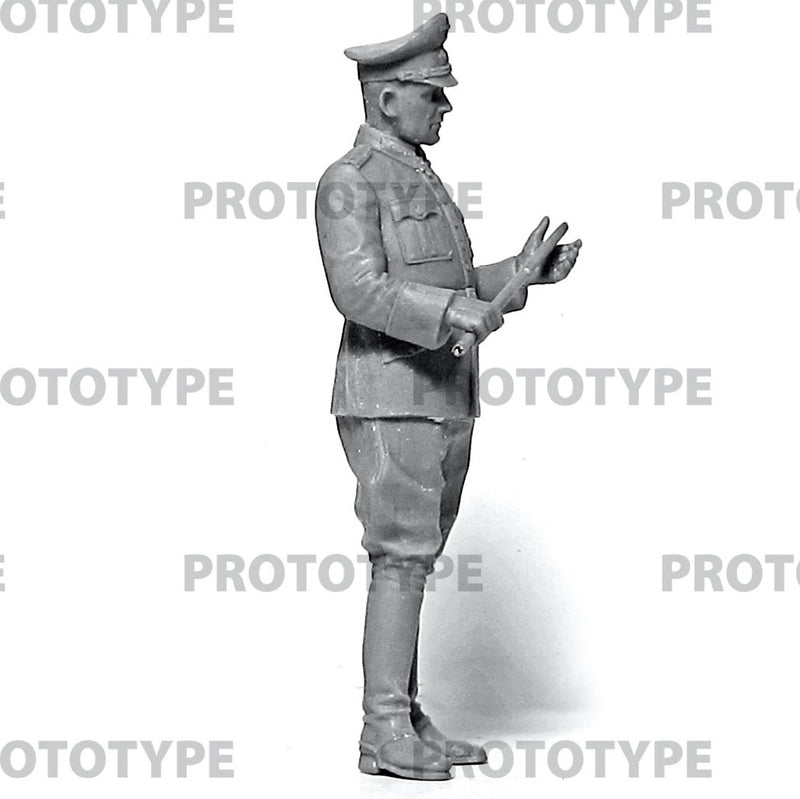 ICM 1/24 WWII German Staff Personnel (100% new molds), Figure