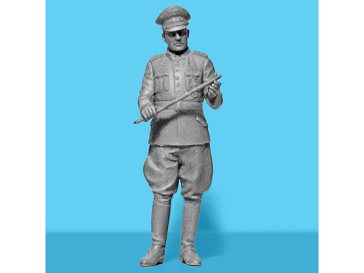 ICM 1/24 Type G4 Car with MG 34 and German Staff Personnel | 4823044410187