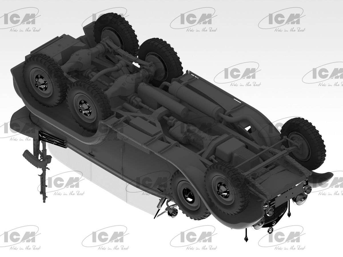 ICM 1/24 Type G4 Car with MG 34 and German Staff Personnel | 4823044410187