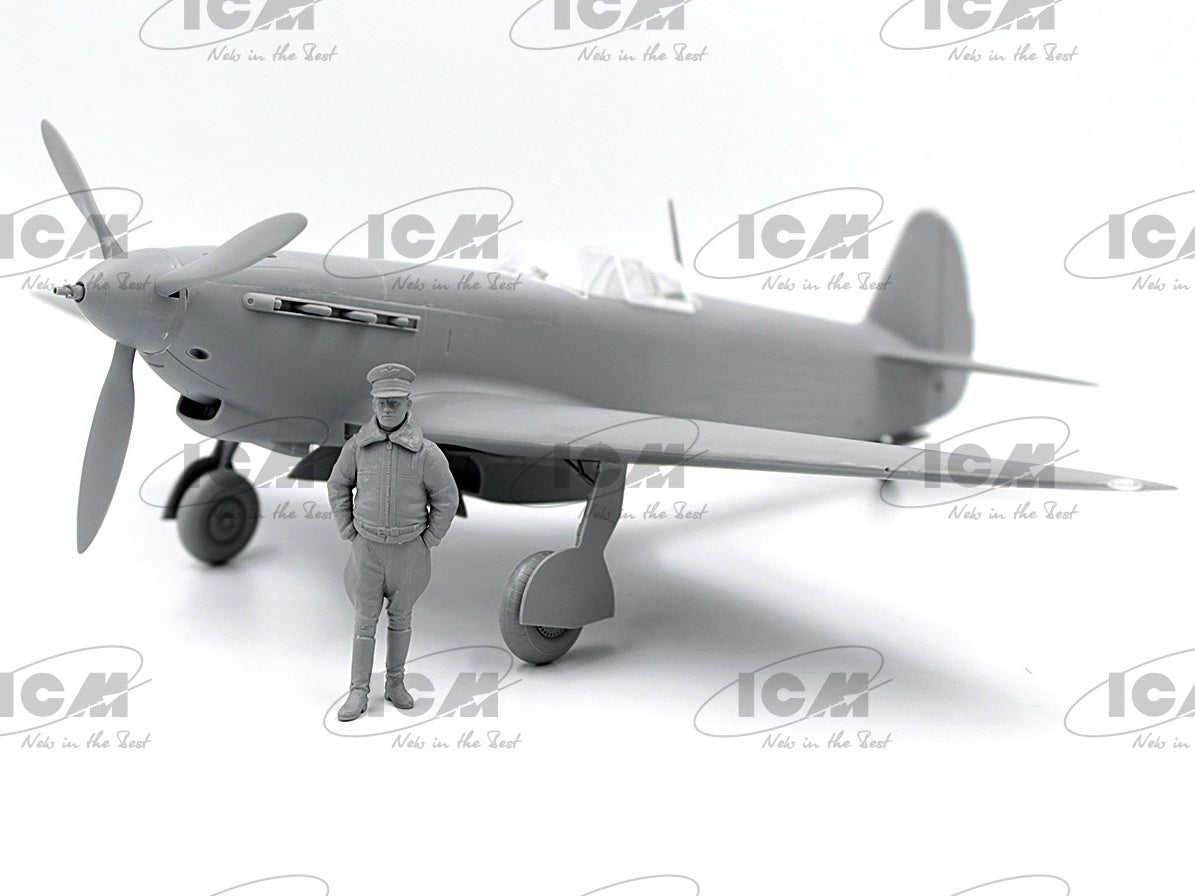 ICM 1/32 Normandy-Neman Plane of Marcel Lefevre (Yak-9T with Marcel Lefevre Figure)