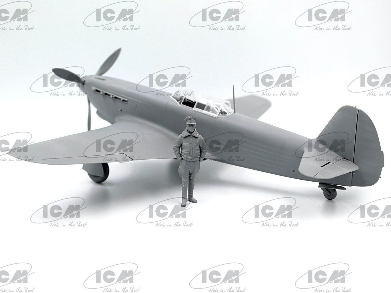ICM 1/32 Normandy-Neman Plane of Marcel Lefevre (Yak-9T with Marcel Lefevre Figure)
