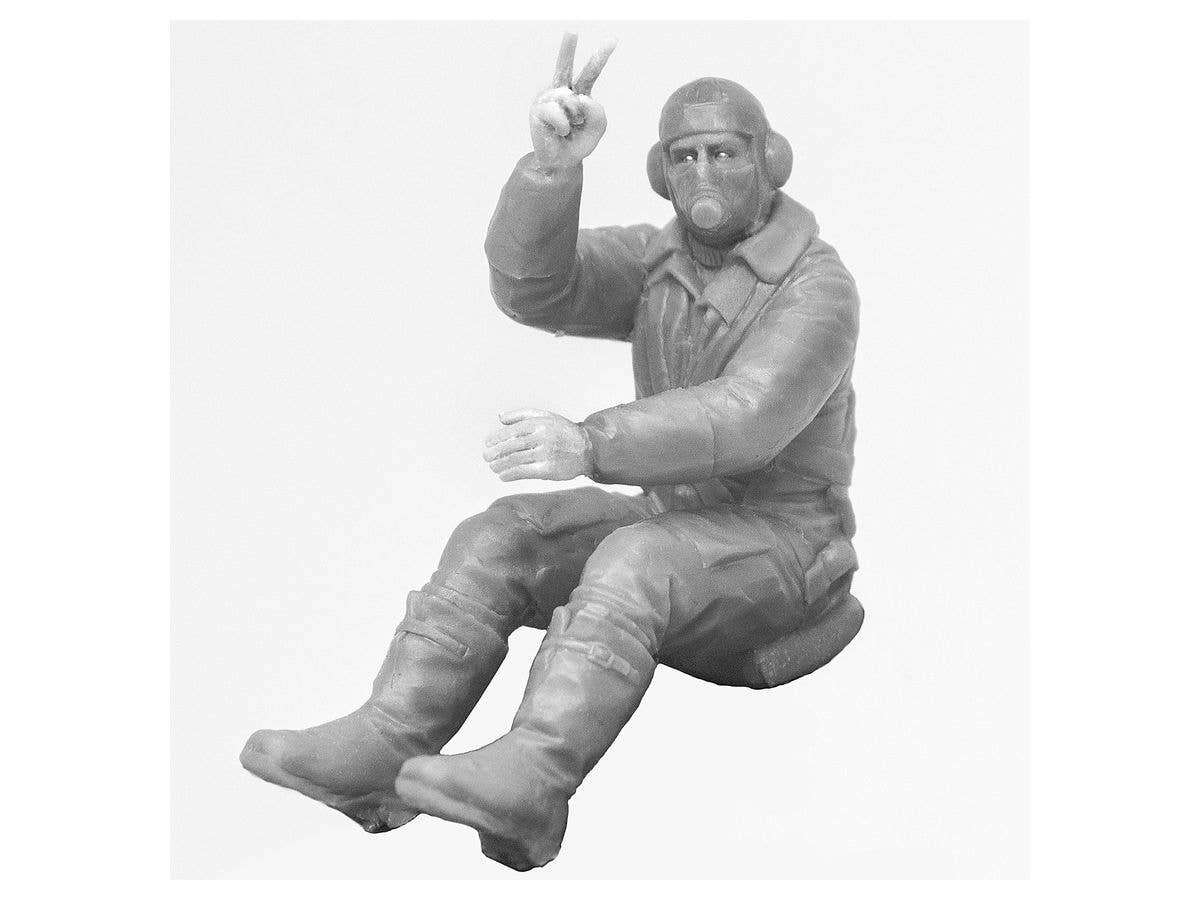 ICM 1/32 British Pilots (1939-1945) (3 figures) (100% new molds) | 4823044405510