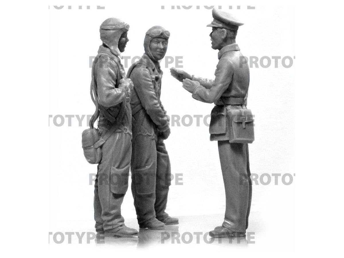 ICM 1/32 WWII China Guomindang AF Pilots (100% new molds) | 4823044408238