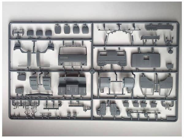 ICM 1/35 Soviet Six-Wheel Army Truck | 4823044404018
