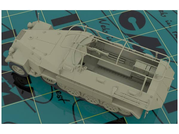 ICM 1/35 Sd.Kfz.251/6 Ausf.A, WWII German Armoured Command Vehicle | 4823044405039