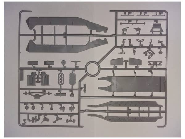 ICM 1/35 Sd.Kfz.251/6 Ausf.A, WWII German Armoured Command Vehicle | 4823044405039