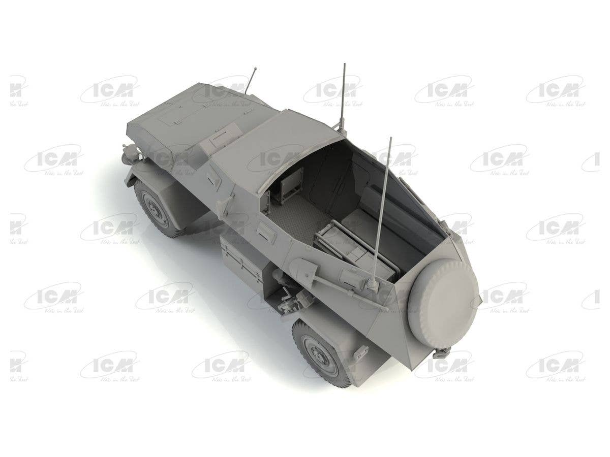 ICM 1/35 Sd.Kfz. 247 Ausf.B, German Command Armoured Vehicle (100% new molds) | 4823044406456