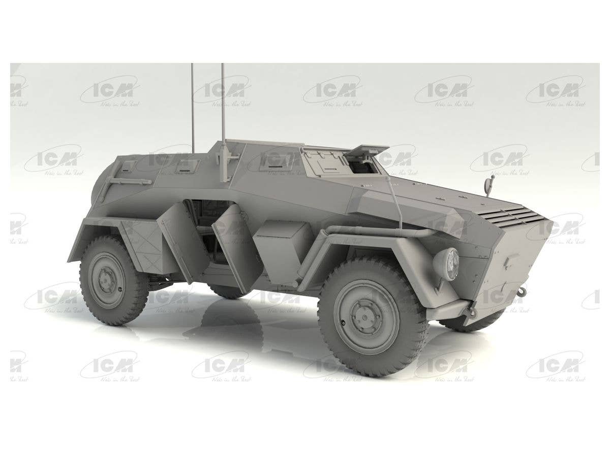 ICM 1/35 Sd.Kfz. 247 Ausf.B, German Command Armoured Vehicle (100% new molds) | 4823044406456