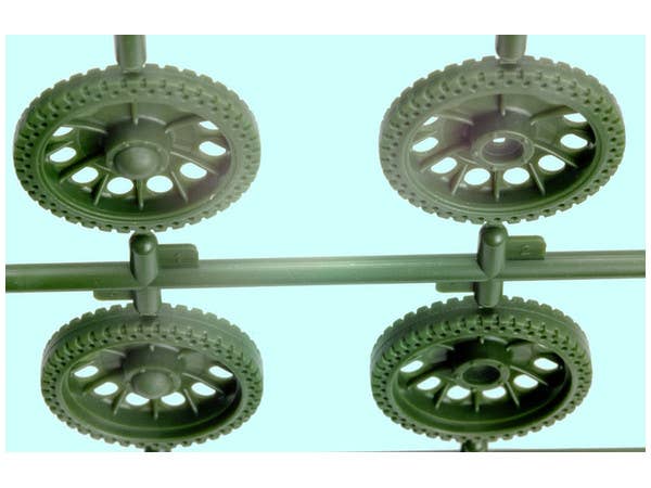 ICM 1/35 T-34/76 (late 1943 production), WWII Soviet Medium Tank | 4823044403622