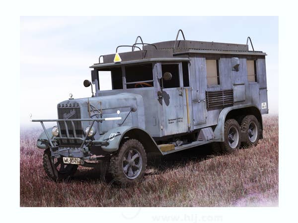 ICM 1/35 Henschel 33 D1 Kfz.72, WWII German Radio Communication Truck | 4823044402731
