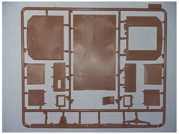 ICM 1/35 ZiL-131 MTO-AT, Soviet Recovery Truck | 4823044404605