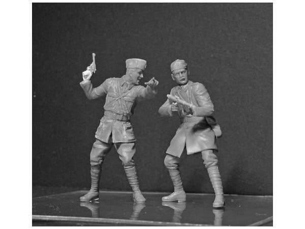 ICM 1/35 Greek Evzones (1940-1941) (4 figures) | 4823044403417