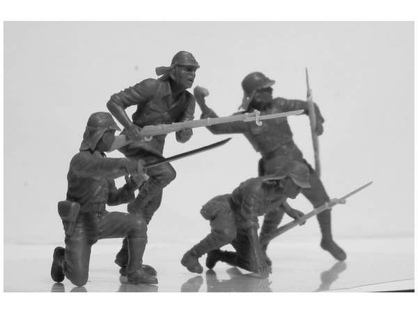 ICM 1/35 Japan Infantry (1942-1945) (4 figures) | 4823044404179