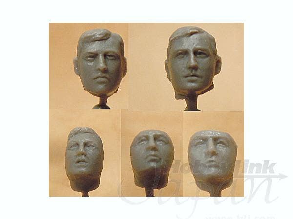 ICM 1/35 Soviet Tank Crew (1979-1988) (3 tankmen) | 4823044400751