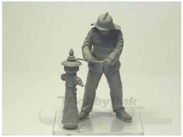 ICM WWII German Firemen (4 figures) | 4823044402984