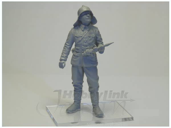 ICM WWII German Firemen (4 figures) | 4823044402984