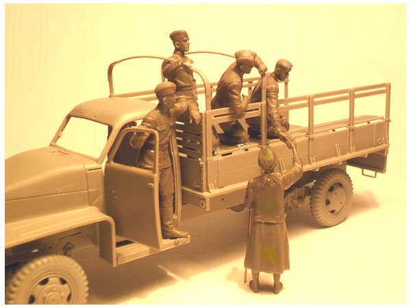 ICM Soviet Motorized Infantry (1943-1945), (5 figures) | 4823044403264