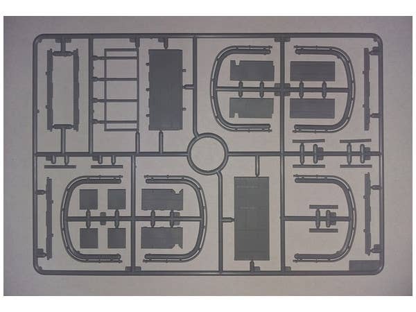 ICM 1/35 Standard B 'Liberty' Series 2, WWI US Army Truck | 4823044406005