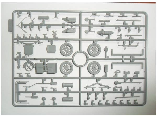 ICM 1/35 Model T 1917 LCP, WWI Australian Army Car | 4823044404414