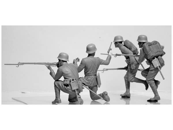 ICM 1/35 Turkish Infantry (1915-1918) (4 figures) | 4823044404780