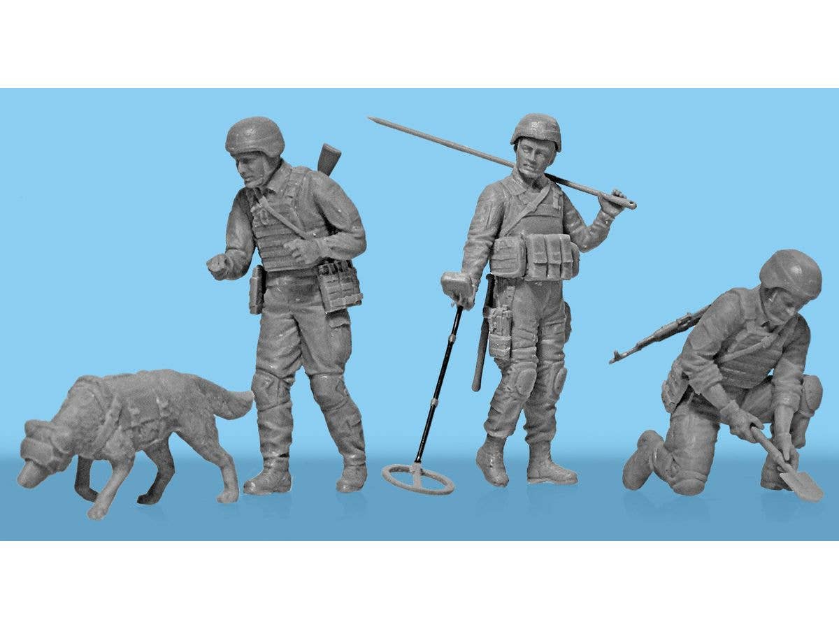 ICM 1/35 "To be ahead,  to save the life", Sappers of the Armed Forces of Ukraine, Figure | 4823044409822