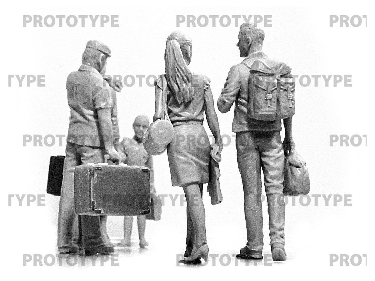 ICM 1/35 Chernobyl#5. Extraction (4 adults, 1 child and luggage) (100% new molds) | 4823044408191