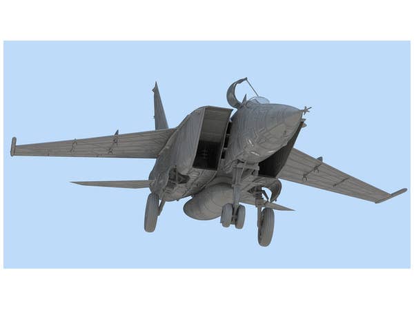 ICM 1/48 MiG-25 RBT, Soviet Reconnaissance Plane | 4823044404247