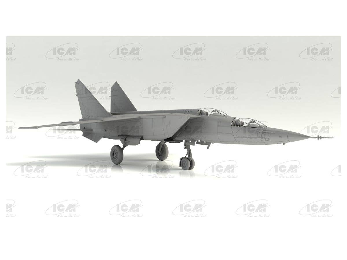 ICM MiG-25 RU, Soviet Training Aircraft | 4823044406234