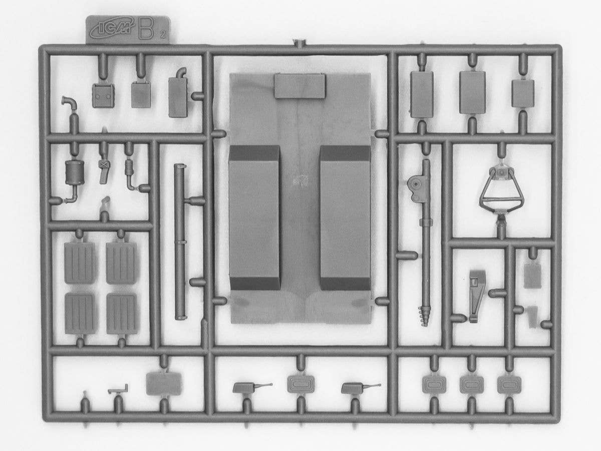 ICM 1/72 URAL-43203, Military Box Vehicle of the Armed Forces of Ukraine | 4823044409419