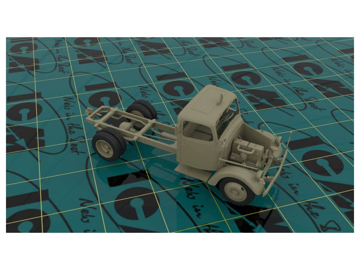 ICM 1/35 Army Group 'Center' (Summer 1941)   (Kfz.1, Typ L3000S, German Infantry (4 figures), German Drivers (4 figures)) | 4823044405404