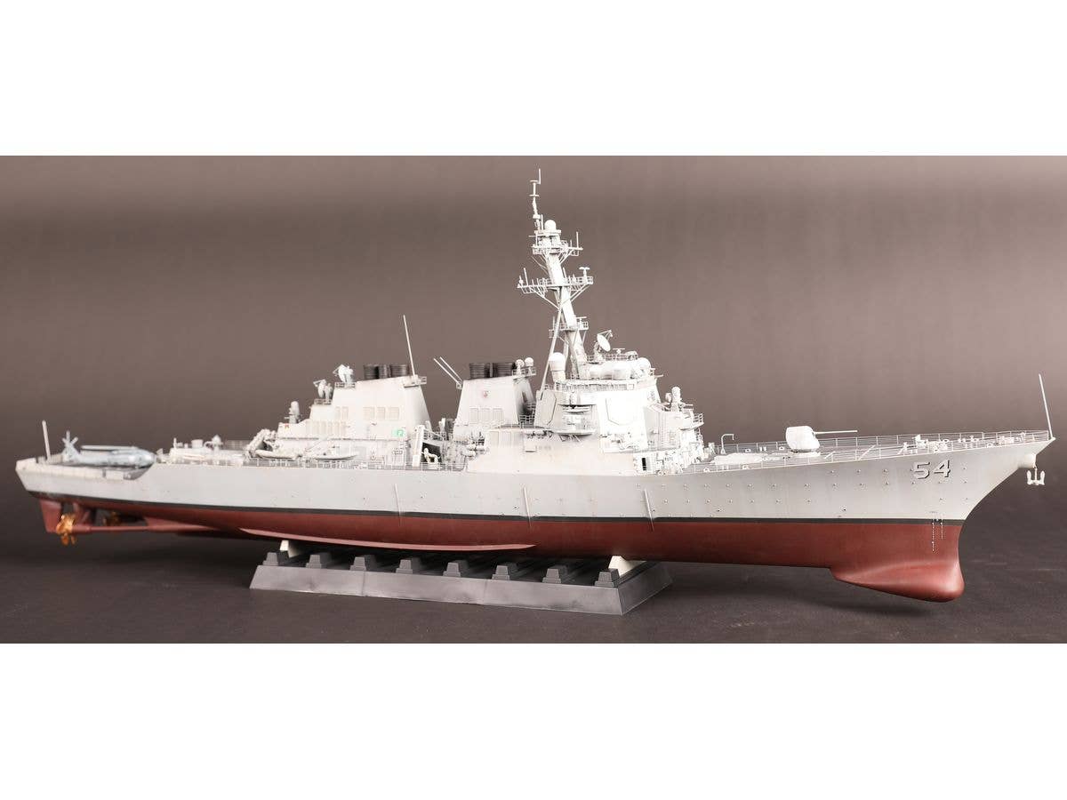 ILOVEKIT 1/200 USS Curtis Wilbur DDG-54 | 9580208620077