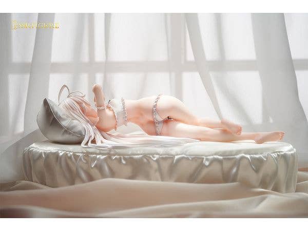 SSR FIGURE Wakening White Haired-Chan 1/7 Scale Figure | 6977459540019