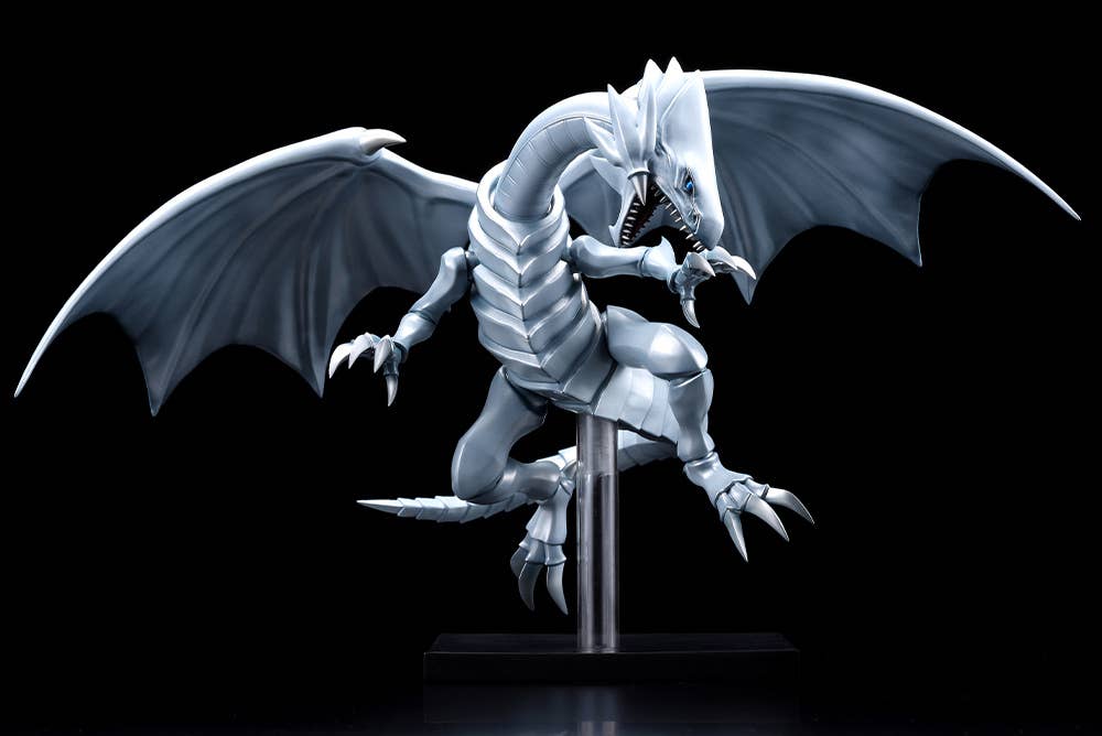 BLUE-EYES WHITE DRAGON OSHI WORKS | 4934054076260