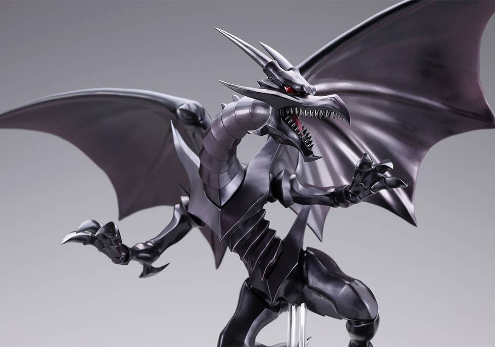 RED-EYES BLACK DRAGON OSHI WORKS | 4934054076291