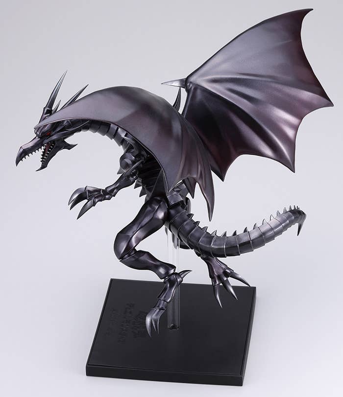 RED-EYES BLACK DRAGON OSHI WORKS | 4934054076291