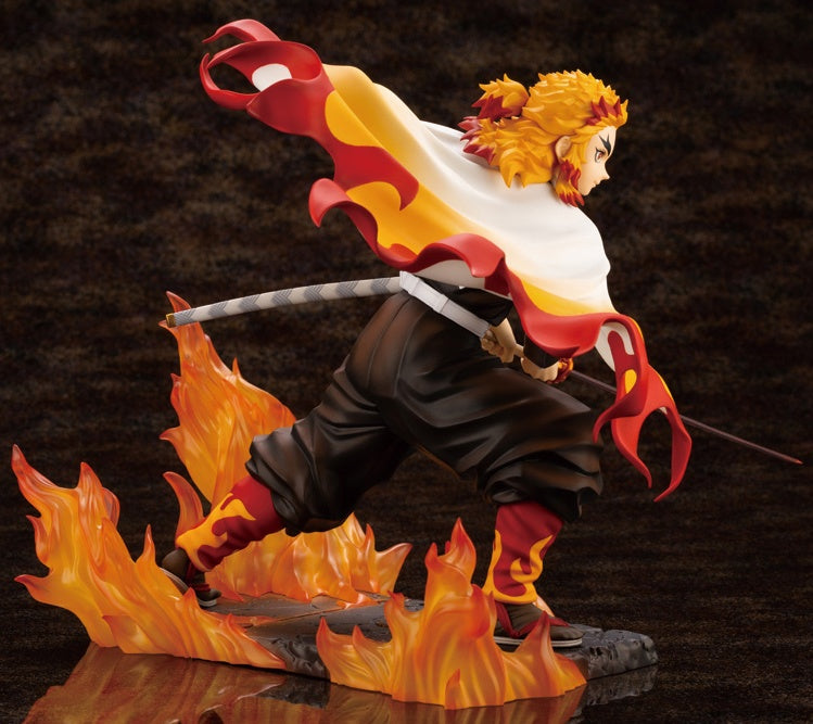 Demon Slayer: Kimetsu no Yaiba - Blade of Demon Destruction - Rengoku Kyoujurou - ARTFX J - 1/8(Kotobukiya)