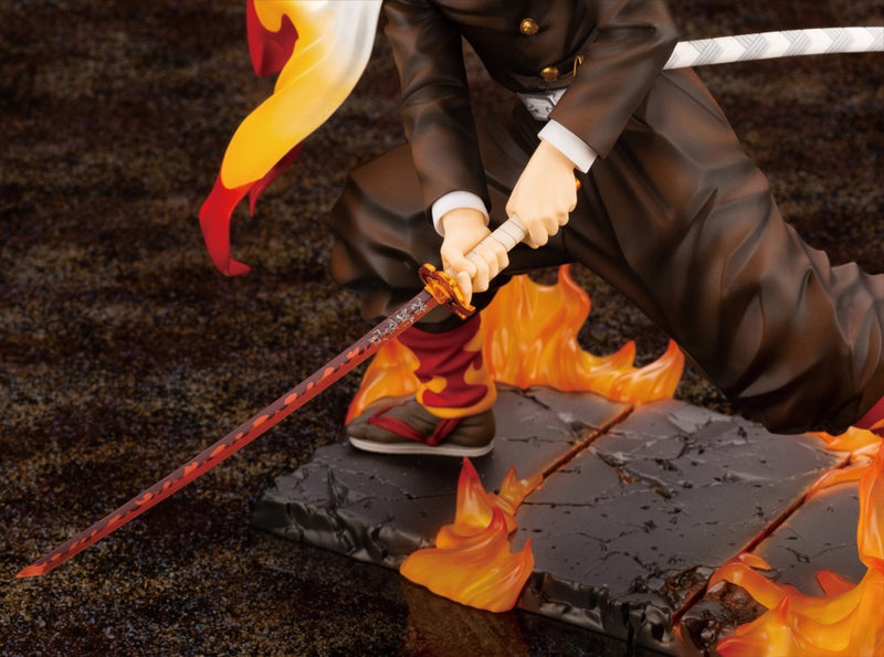 Demon Slayer: Kimetsu no Yaiba - Blade of Demon Destruction - Rengoku Kyoujurou - ARTFX J - 1/8(Kotobukiya)